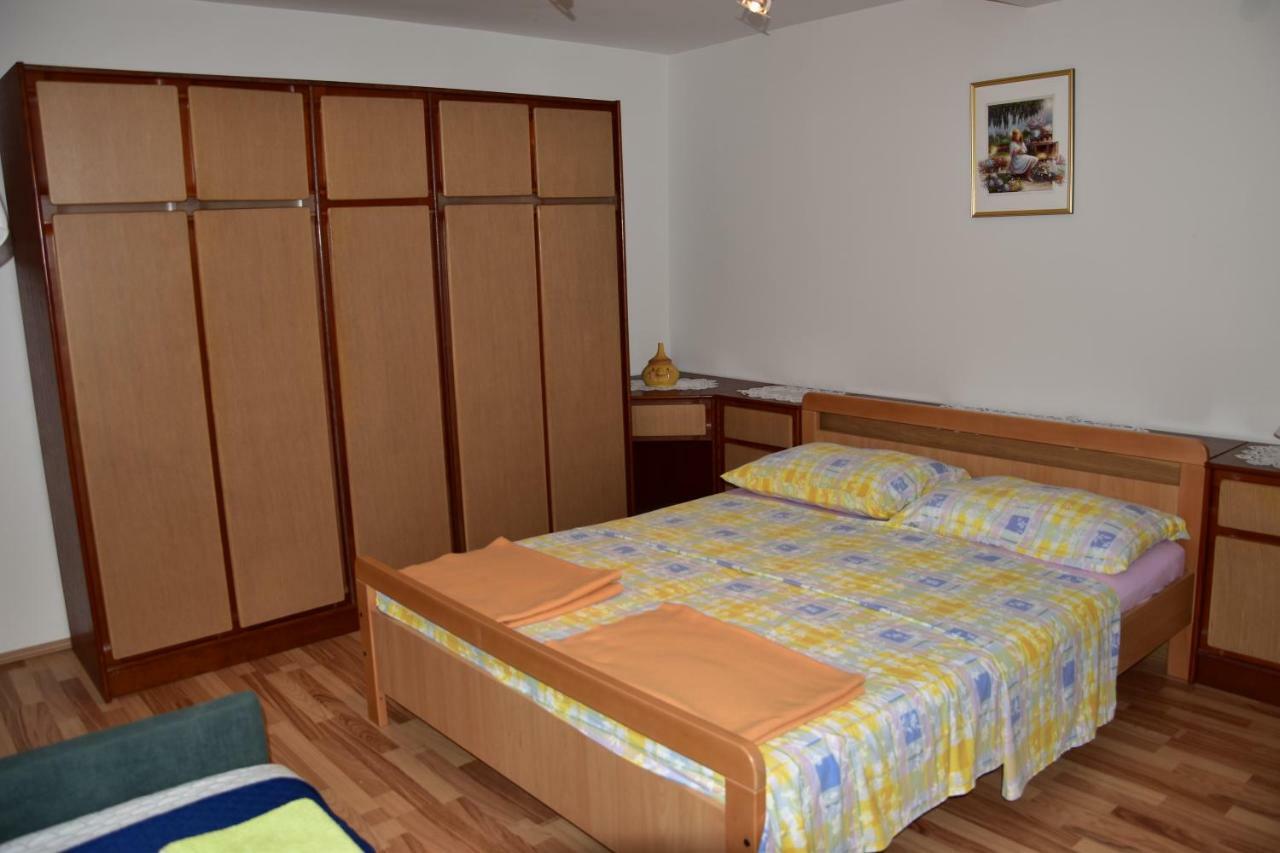 Novosel Apartment *