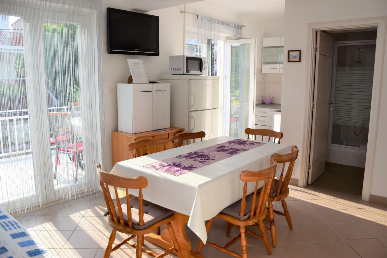 Apartment Novosel *