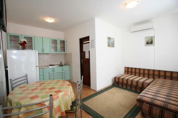 Novosel Apartment *